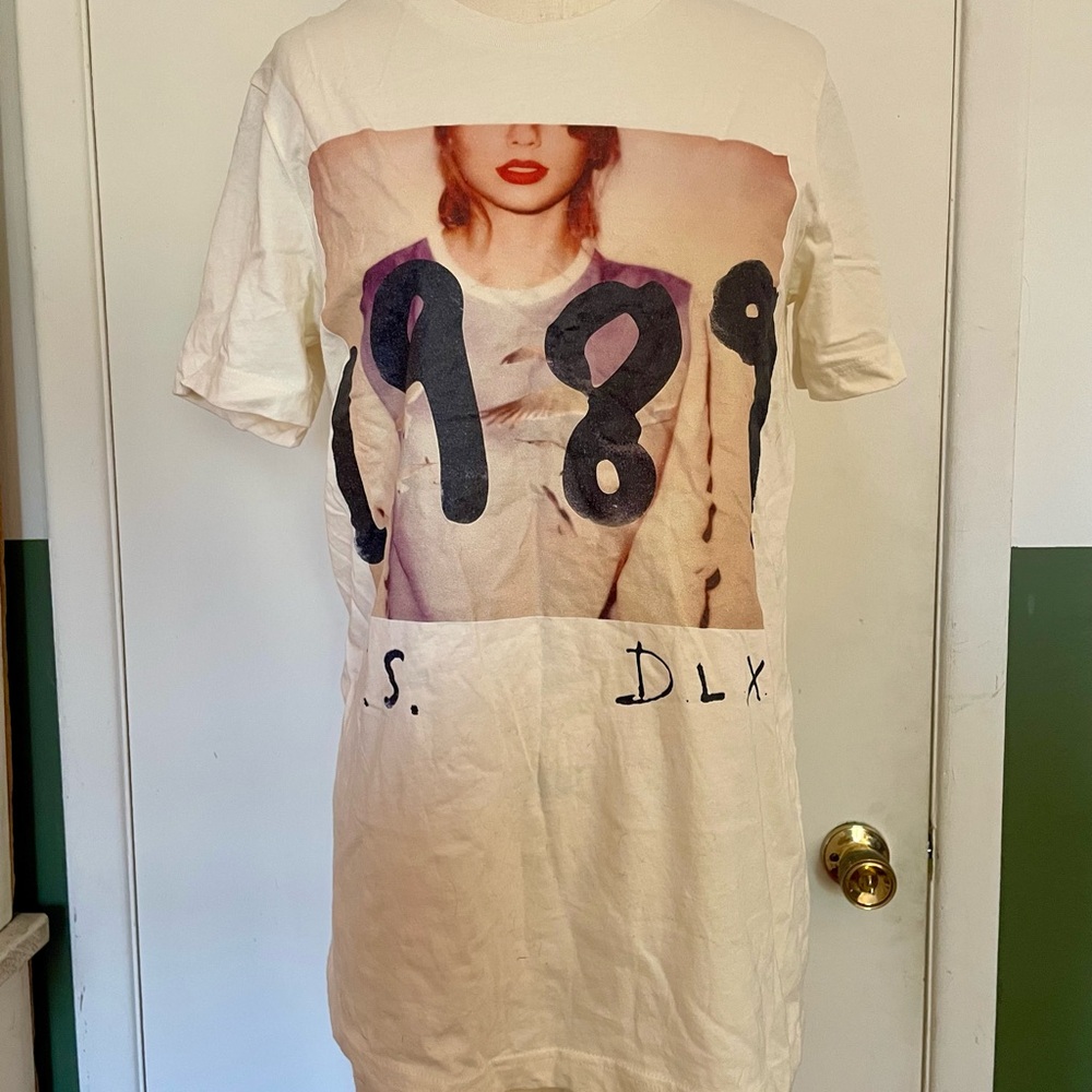 Taylor Swift 1989 Tshirt